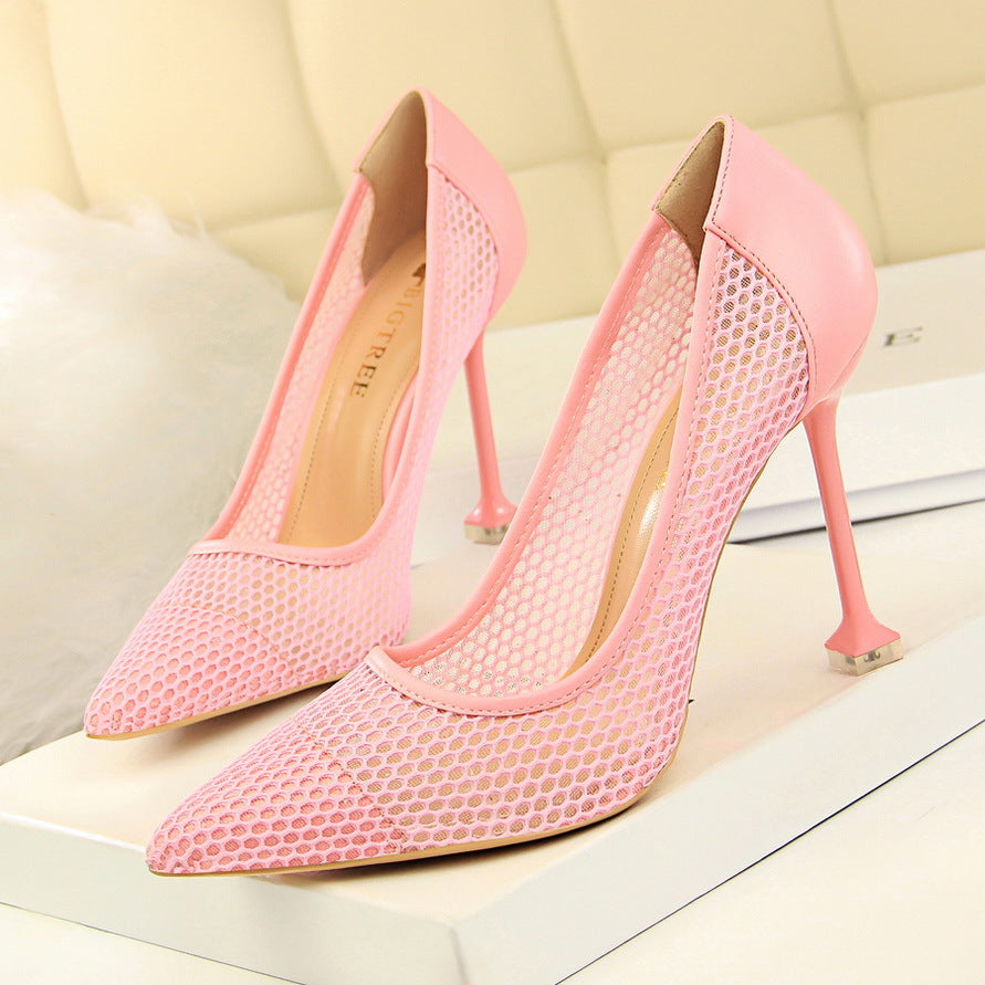 Shallow mouth pointed high heels