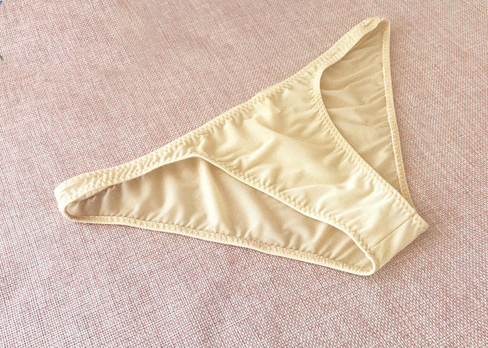 Japanese TM Low-Rise Sexy Ladies Triangle Translucent Panties, Ultra-Thin Breathable Tight-Fitting Lycra Stretch Panties