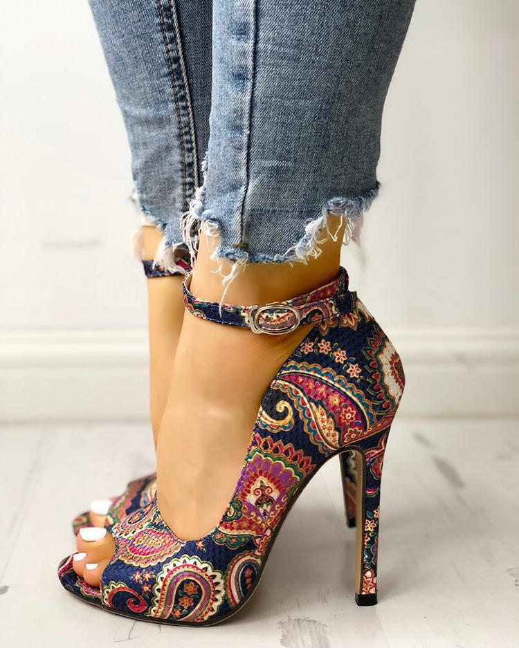 Printed toe buckle high heels