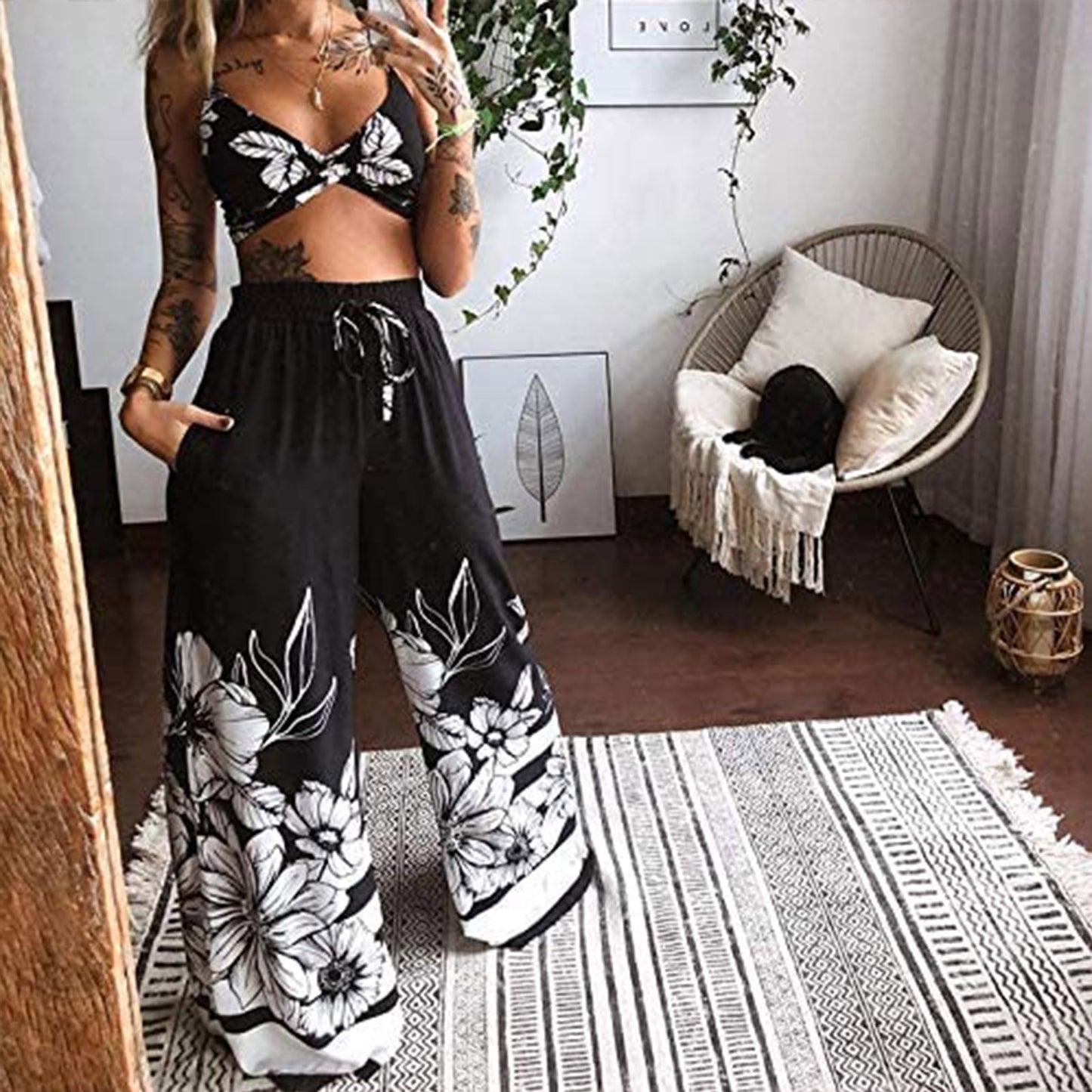 Sleeveless Printed Tank Top Black Pants Set Sling